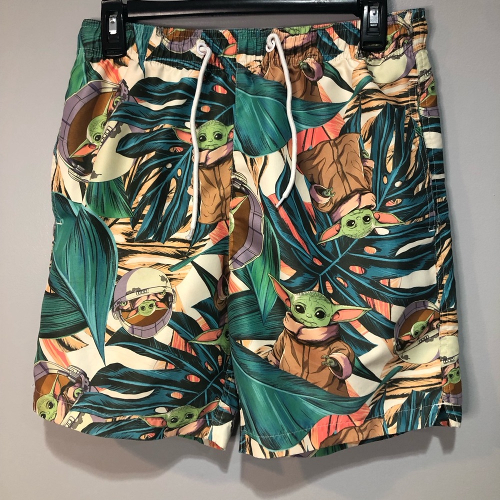 Star Wars Mandalorian Disney swim trunks size small